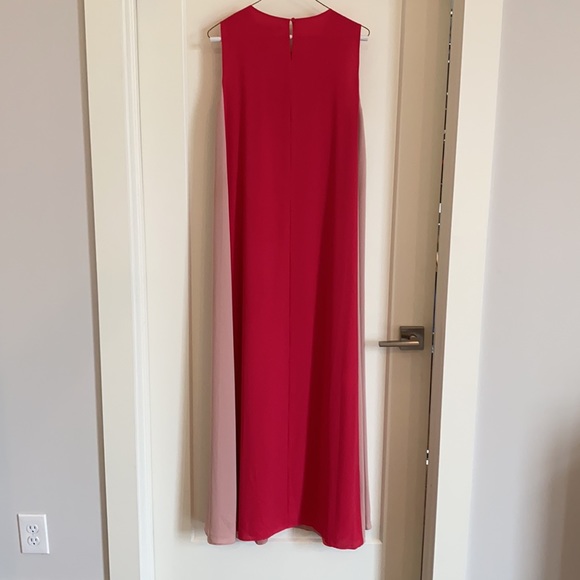 BCBG Maxazria two tone Maxi dress - Picture 4 of 6